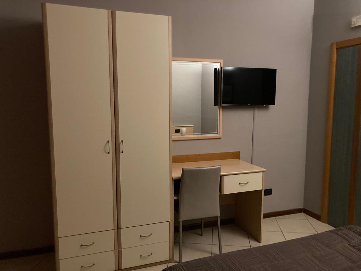Hotel Ginepro Qualiano Zewnętrze zdjęcie