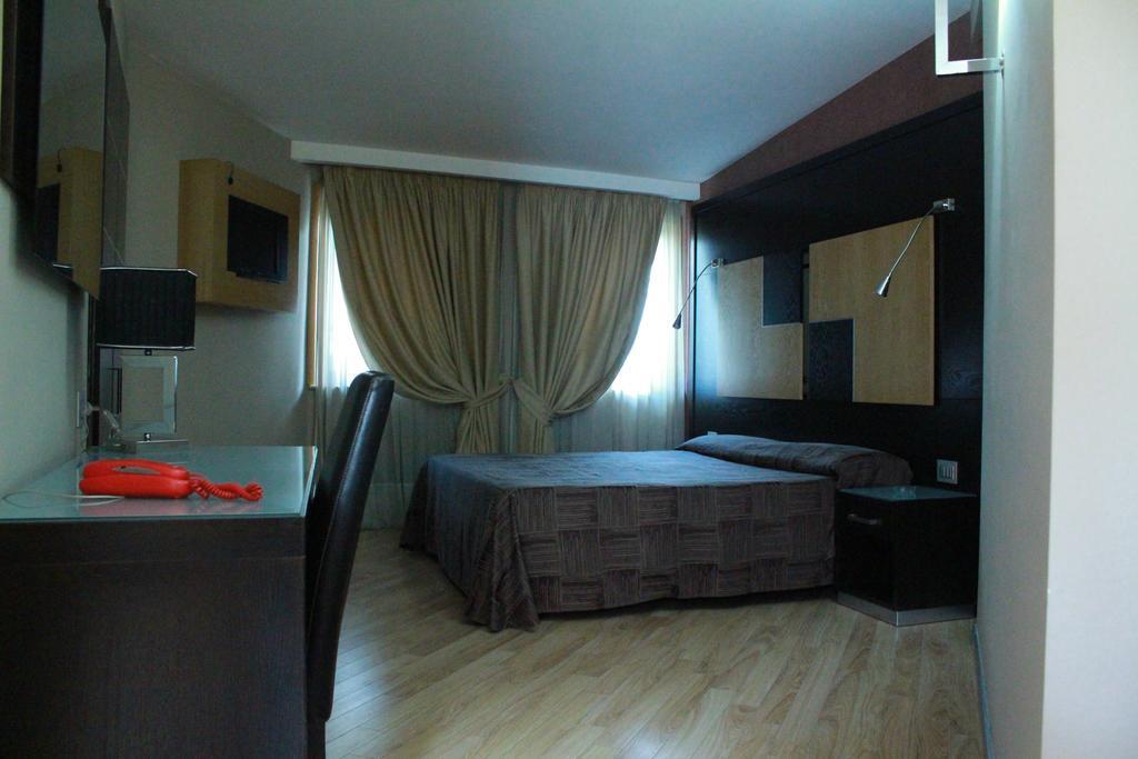 Hotel Ginepro Qualiano Pokój zdjęcie