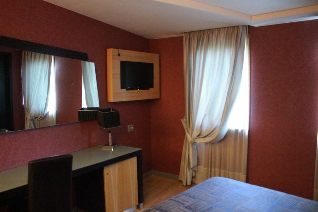 Hotel Ginepro Qualiano Pokój zdjęcie